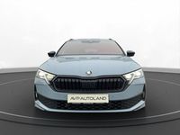Gebraucht Skoda Octavia SportLine 150 PS (110 kW) 2024 Grau Kombi