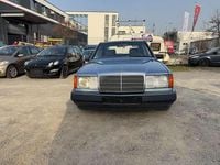 Gebraucht Mercedes E230 132 PS (97 kW) 1992 Blau metallic Limousine
