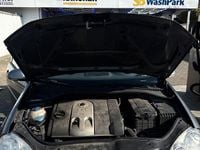 Second-hand VW Golf 116 CP (85 kW) 2006 Gri Coupe