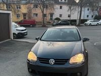 Gebraucht VW Golf IV 102 PS (75 kW) 2004 Blau Limousine