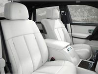 Neu Rolls Royce Phantom 563 PS (414 kW) 2026 Schwarz Limousine