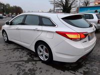 Gebraucht Hyundai i40 136 PS (100 kW) 2012 Weiß Kombi