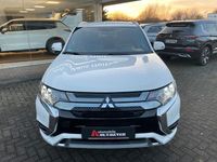 Gebraucht Mitsubishi Outlander P-HEV Spirit+ 224 PS (164 kW) 2021 Weiß SUV