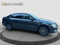 Usado Skoda Octavia 110 HP (80 kW) 2015 Prateado Sedan