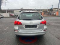 Gebraucht Opel Astra 110 PS (80 kW) 2015 Silber Kombi