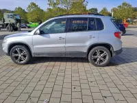 Gebraucht VW Tiguan 140 PS (102 kW) 2009 Silber SUV