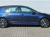 Gebraucht VW Golf VII Highline 125 PS (91 kW) 2016 Blau Limousine