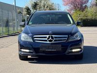 Gebraucht Mercedes C220 170 PS (125 kW) 2012 Blau Kombi