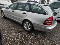 Gebraucht Mercedes C180 140 PS (102 kW) 2004 Silber Kombi