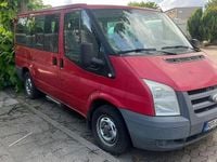 Usado Ford Transit 86 CV (63 kW) 2007 Rojo Monovolumen