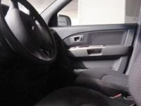 Gebraucht Kia Carens 139 PS (102 kW) 2005 Silber metallic Van / Kleinbus