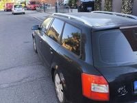 Gebraucht Audi A4 131 PS (96 kW) 2002 Schwarz Kombi