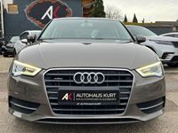 gebraucht Audi A3 Sportback attraction quattro/KLIMAAUTO/SHZ/BT