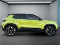 Neu Jeep Avenger EV 114 kW (156 PS) 2025 Grün SUV