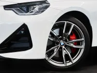 Gebraucht BMW M240i M Sport 374 PS (275 kW) 2023 Alpinweiß uni Coupé