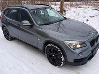 Gebraucht BMW X1 176 PS (129 kW) 2012 Blau SUV