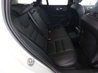 Gebraucht Volvo V60 Ultra 310 PS (228 kW) 2025 Crystal white (metallic) Kombi