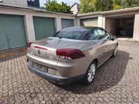 Gebraucht Renault Mégane Cabriolet Dynamique 110 PS (80 kW) 2010 Braun Cabrio