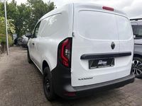 Neu Renault Kangoo Rapid Advance 55 PS (40 kW) 2026 Weiß Van