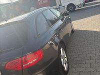 Gebraucht Audi A4 143 PS (105 kW) 2012 Schwarz Kombi