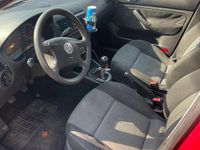 Gebraucht VW Golf IV 101 PS (74 kW) 2003 Rot Kleinwagen