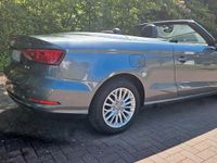 Gebraucht Audi A3 Cabriolet Ambiente 125 PS (91 kW) 2015 Grau Cabrio