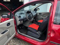 Second-hand Renault Twingo 60 CP (44 kW) 2009 Hatchback