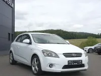 Gebraucht Kia Ceed EX 126 PS (92 kW) 2008 Weiß Kleinwagen