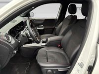 Gebraucht Mercedes EQB300 AMG 123 kW (168 PS) 2022 Unilack polarweiß SUV