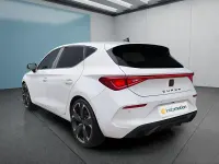 Używany Cupra Leon 245 KM (180 kW) 2023 Biały Hatchback