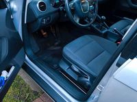 Gebraucht Audi A3 105 PS (77 kW) 2011 Silber Kleinwagen