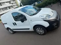 Gebraucht Fiat Fiorino 75 PS (55 kW) 2017 Weiß Van / Kleinbus