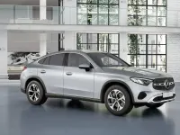 Gebraucht Mercedes GLC300e 333 PS (244 kW) 2025 Silber Limousine