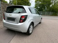 Gebraucht Chevrolet Aveo 100 PS (73 kW) 2011 Silber Kleinwagen