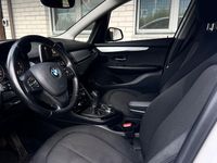 Gebraucht BMW 216 Active Tourer Advantage 102 PS (75 kW) 2016 Weiß Van / Kleinbus
