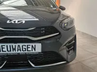 Neu Kia Ceed GT GT-Line 140 PS (102 kW) 2026 Dark penta Limousine
