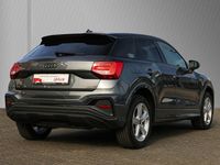 Gebraucht Audi Q2 S-Line 150 PS (110 kW) 2023 Grau SUV
