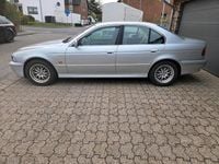Gebraucht BMW 525 192 PS (141 kW) 2001 Silber Limousine