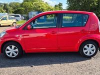 Gebraucht Daihatsu Sirion 91 PS (66 kW) 2009 Rot Kleinwagen