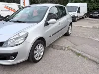 Gebraucht Renault Clio Dynamique 75 PS (55 kW) 2005 Platingrau Kleinwagen