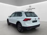 Gebraucht VW Tiguan Active 150 PS (110 kW) 2023 Weiß SUV
