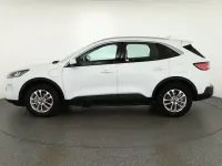 Gebraucht Ford Kuga Titanium 225 PS (165 kW) 2022 Weiß SUV
