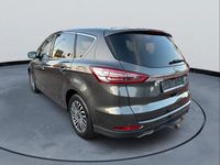 Gebraucht Ford S-MAX Titanium 190 PS (139 kW) 2018 Magneticgrau (metallic) Van / Kleinbus