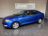 Gebraucht Skoda Rapid Elegance 122 PS (89 kW) 2014 Raceblau metallic Kleinwagen