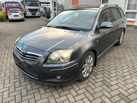 Gebraucht Toyota Avensis Team 177 PS (130 kW) 2008 Grau Kombi