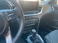 Gebraucht Kia Ceed 103 PS (75 kW) 2025 Grau Kleinwagen