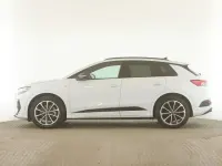 Gebraucht Audi Q4 e-tron S-Line 150 kW (204 PS) 2023 Gletscherweiß metallic SUV