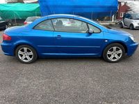 Gebraucht Peugeot 307 CC 136 PS (100 kW) 2004 Blau Cabrio