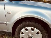 Gebraucht VW Passat Basis 101 PS (74 kW) 2003 Silber Limousine