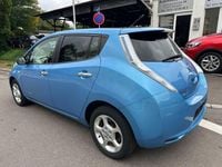 Gebraucht Nissan Leaf Basis 80 kW (109 PS) 2014 Blau Kleinwagen